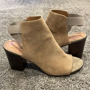 Kenneth Cole Reaction Women's Shoes - 'Fridah Fly' Open Toe Bootie